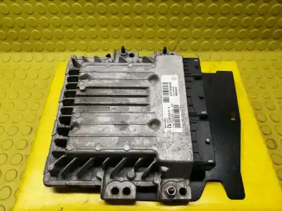 Recambio de automóvil de segunda mano de centralita motor uce para renault megane iii berlina 5 p dynamique referencias oem iam 237104833r