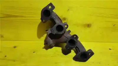 Pezzo di ricambio per auto di seconda mano collettore di scarico per peugeot 106 (s2) 1.1 riferimenti oem iam 305572  