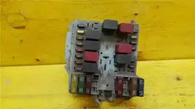 Pezzo di ricambio per auto di seconda mano scatola relè/fusibili per fiat stilo (192) 1.9 jtd 80 active riferimenti oem iam 46846109  