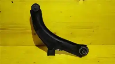 Автозапчастина б/у передній лівий нижний рычаг підвіски для renault clio iii 1.5 dci diesel cat посилання на oem iam 8200615057  25706