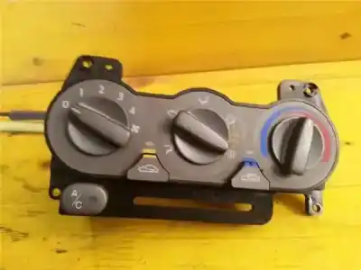 Peça sobressalente para automóvel em segunda mão comando de sofagem (chauffage / ar condicionado)  por hyundai accent (lc) 1.3 cat referências oem iam 