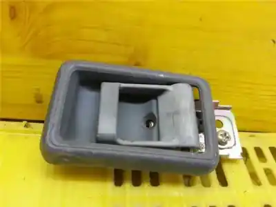 Second-hand car spare part interior right front handle for nissan patrol 2.8 d -rd28 oem iam references 