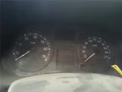 Автозапчастина б/у панель інструментів для renault clio ii fase ii (b/cb0) 1.5 dci diesel посилання на oem iam 8200072506  
