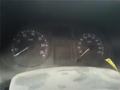 Автозапчастина б/у панель інструментів для renault clio ii fase ii (b/cb0) 1.5 dci diesel посилання на oem iam 8200072506  