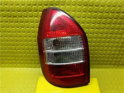 Peça sobressalente para automóvel em segunda mão farolim traseiro esquerdo por opel zafira a 2.0 dti referências oem iam 16040b