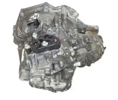 Second-hand car spare part gearbox for opel meriva 1.7 16v cdti oem iam references 03203847  24461926