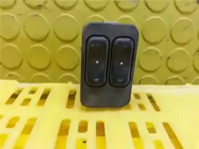 Tweedehands auto-onderdeel linker voorruit schakelaar voor opel meriva 1.7 16v cdti oem iam-referenties 13363202