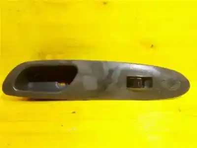 Автозапчастина б/у передній правий віконний вимикач для daewoo nubira sedán (klaj) 1.6 16v посилання на oem iam 612w03950