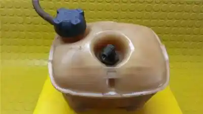 Second-hand car spare part expansion bottle for volkswagen santana 2.0 g oem iam references 171121407f