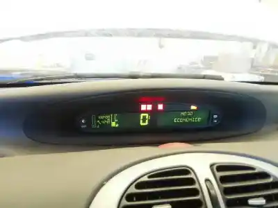 Pièce détachée automobile d'occasion compteur de vitesse tableau de bord pour citroen xsara picasso 1.6 hdi 90 lx plus références oem iam 6105vx  