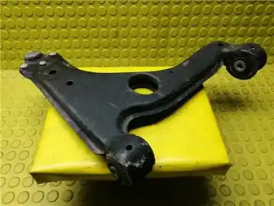 Peça sobressalente para automóvel em segunda mão braço de suspensão inferior esquerdo dianteiro por opel zafira a 2.0 dti referências oem iam   