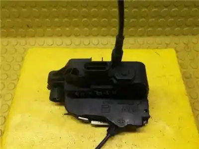 Автозапчастина б/у замок передній праві двері для renault espace iv (jk0) 1.9 dci diesel посилання на oem iam   
