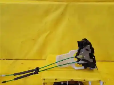 Автозапчасти б/у замок задней левой двери за hyundai i30 1.6 crdi cat ссылки oem iam a045035  