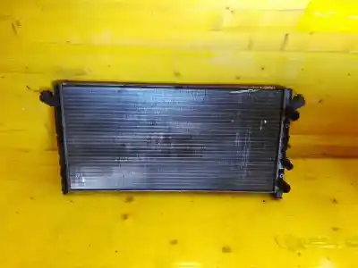 Piesă de schimb auto la mâna a doua RADIATOR DE APA pentru VOLKSWAGEN PASSAT BERLINA (3A2)  Referințe OEM IAM 3A0121253AB  