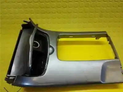 Peça sobressalente para automóvel em segunda mão cinzeiro por mazda 6 berlina 2.0 d referências oem iam   