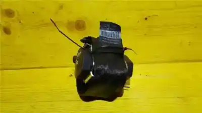 Peça sobressalente para automóvel em segunda mão cinto de segurança traseiro central por audi a4 berlina (8e) 2.0 tdi 16v (103kw) referências oem iam 602879000