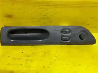 Peça sobressalente para automóvel em segunda mão botão / interruptor elevador vidro dianteiro esquerdo por renault espace /grand espace (je0) 2.2 dt rt espace referências oem iam 7700875682  
