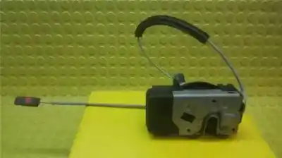 Peça sobressalente para automóvel em segunda mão  por OPEL MERIVA  Referências OEM IAM 13154792  