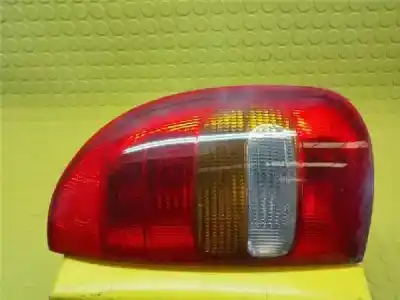 Peça sobressalente para automóvel em segunda mão farolim traseiro direito por opel corsa b 1.2 16v cat (x 12 xe / lw4) referências oem iam 67732660