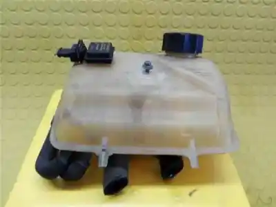 Second-hand car spare part expansion bottle for peugeot 807 2.0 hdi oem iam references 463591