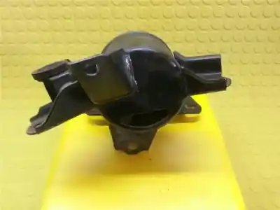 Second-hand car spare part right engine support for hyundai i30 1.6 crdi cat oem iam references   