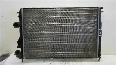 Pièce détachée automobile d'occasion Radiateur D'eau pour RENAULT MEGANE I CLASSIC (LA0) 1.6 Références OEM IAM   