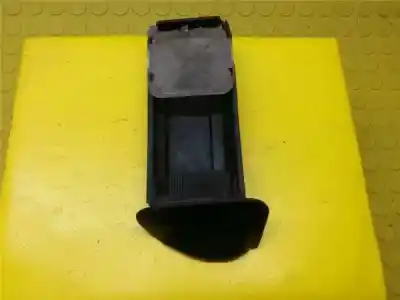 Автозапчастина б/у попільничка для ford focus berlina (cak) 1.8 tddi turbodiesel cat посилання на oem iam   