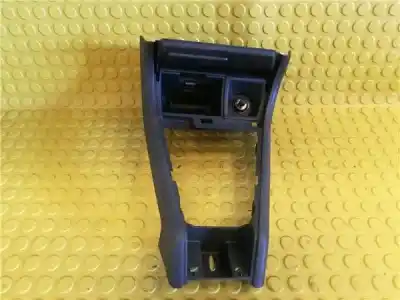 Pezzo di ricambio per auto di seconda mano  per PEUGEOT 309  Riferimenti OEM IAM 823068  