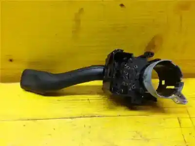 Second-hand car spare part indicator switch for audi a3 (8p1) 1.6 ambiente oem iam references 8l0953513gfkz  