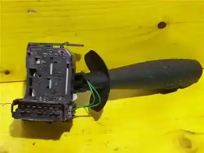 İkinci el araba yedek parçası temiz komut için renault laguna ii (bg0) 1.6 oem iam referansları 820001 2245  