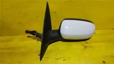 Tweedehands auto-onderdeel linker spiegel voor opel corsa c 1.3 16v cdti cat (z 13 dt / ln9) oem iam-referenties   