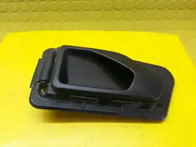 Recambio de automóvil de segunda mano de maneta interior delantera derecha para peugeot 306 berlina 3/4/5 puertas (s2) básico referencias oem iam 91006103