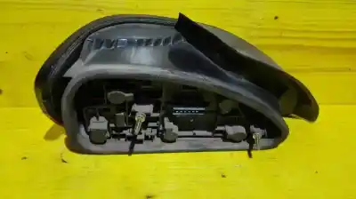 Recambio de automóvil de segunda mano de piloto trasero derecho para peugeot 306 berlina 3/4/5 puertas (s2) básico referencias oem iam   