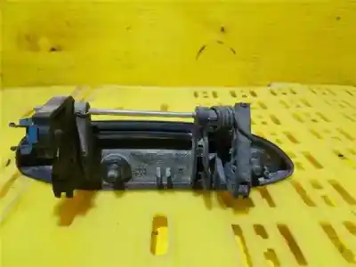Автозапчастина б/у ліва передня зовнішня ручка для renault clio ii fase i (b/cb0) (1998->) 1.9 d rt посилання на oem iam 700426088  