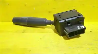 Peça sobressalente para automóvel em segunda mão comutador de limpa vidros por peugeot 106 (s2) 1.4 referências oem iam 623982  