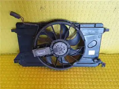 Pezzo di ricambio per auto di seconda mano ELETTROVENTOLA per FORD FOCUS BERLINA (CAP)  Riferimenti OEM IAM 0130303939  