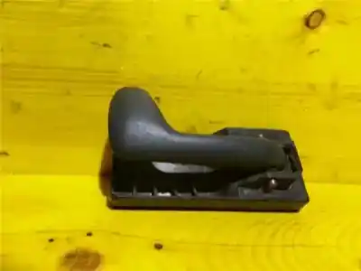 Peça sobressalente para automóvel em segunda mão puxador interior dianteiro direito por fiat punto berl. (176) 1.7 turbodiesel referências oem iam a739