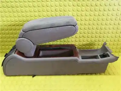 Second-hand car spare part center armrest for audi a6 berlina (4b2) 2.8 v6 30v oem iam references 4b08632440