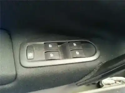 Peça sobressalente para automóvel em segunda mão botão / interruptor elevador vidro dianteiro esquerdo por renault megane ii sedán (lm0/1_) 1.5 dci referências oem iam 8200315033  