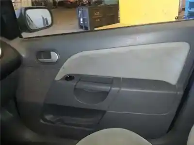 Pezzo di ricambio per auto di seconda mano rivestimento porta anteriore destro per ford fiesta (cbk) 1.4 tdci cat riferimenti oem iam 1378817