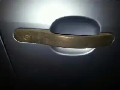 Pezzo di ricambio per auto di seconda mano cilindro porta anteriore destra per ford fiesta (cbk) 1.4 tdci cat riferimenti oem iam 4454169