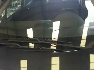 Recambio de automóvil de segunda mano de BRAZO LIMPIAPARABRISAS DELANTERO IZQUIERDO para PEUGEOT 307 BREAK / SW (S1)  referencias OEM IAM   