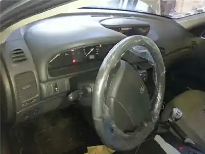 İkinci el araba yedek parçası GÖSTERGE PANELI için RENAULT LAGUNA II GRANDTOUR (KG0)  OEM IAM referansları 7701208169  