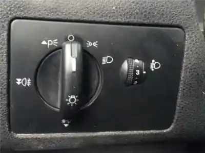 Second-hand car spare part headlights switch for ford focus berlina (cap) 1.6 tdci cat oem iam references 1318961