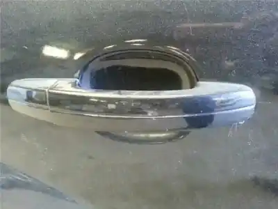 Second-hand car spare part exterior right rear door handle for ford focus berlina (cap) 1.6 tdci cat oem iam references 1305822