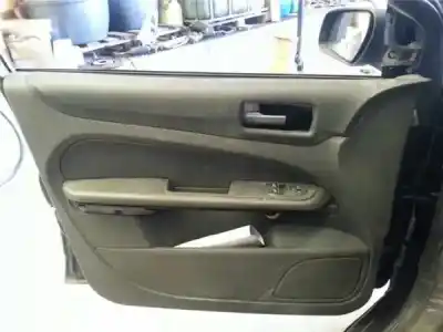 Second-hand car spare part left front door trim for ford focus berlina (cap) 1.6 tdci cat oem iam references 1500564