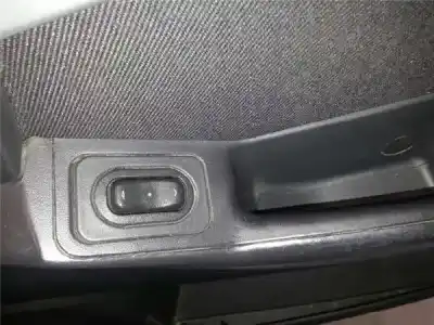 Peça sobressalente para automóvel em segunda mão botão / interruptor elevador vidro dianteiro direito por opel meriva 1.7 16v cdti cat referências oem iam 24411032