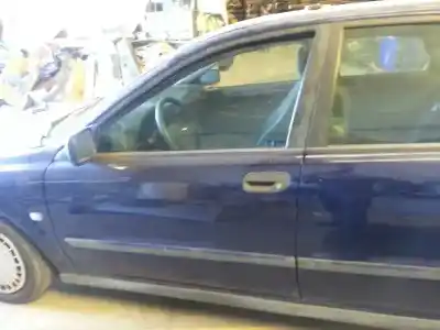 Piesă de schimb auto la mâna a doua USA din FATA stânga pentru VOLVO S40 BERLINA  Referințe OEM IAM 30632666  