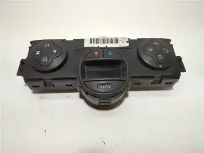 Second-hand car spare part heating / air conditioning control panel for renault megane ii sedán (lm0/1_) 1.9 dci oem iam references 8200344840  69340021h01