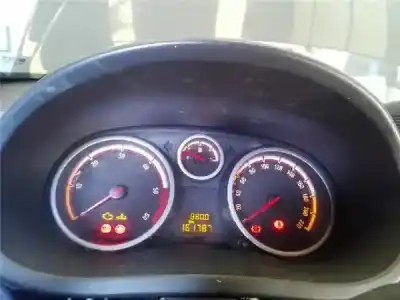 Pezzo di ricambio per auto di seconda mano pannello degli strumenti per opel corsa d 1.3 16v cdti cat (z 13 dth / l4i) riferimenti oem iam 13285365